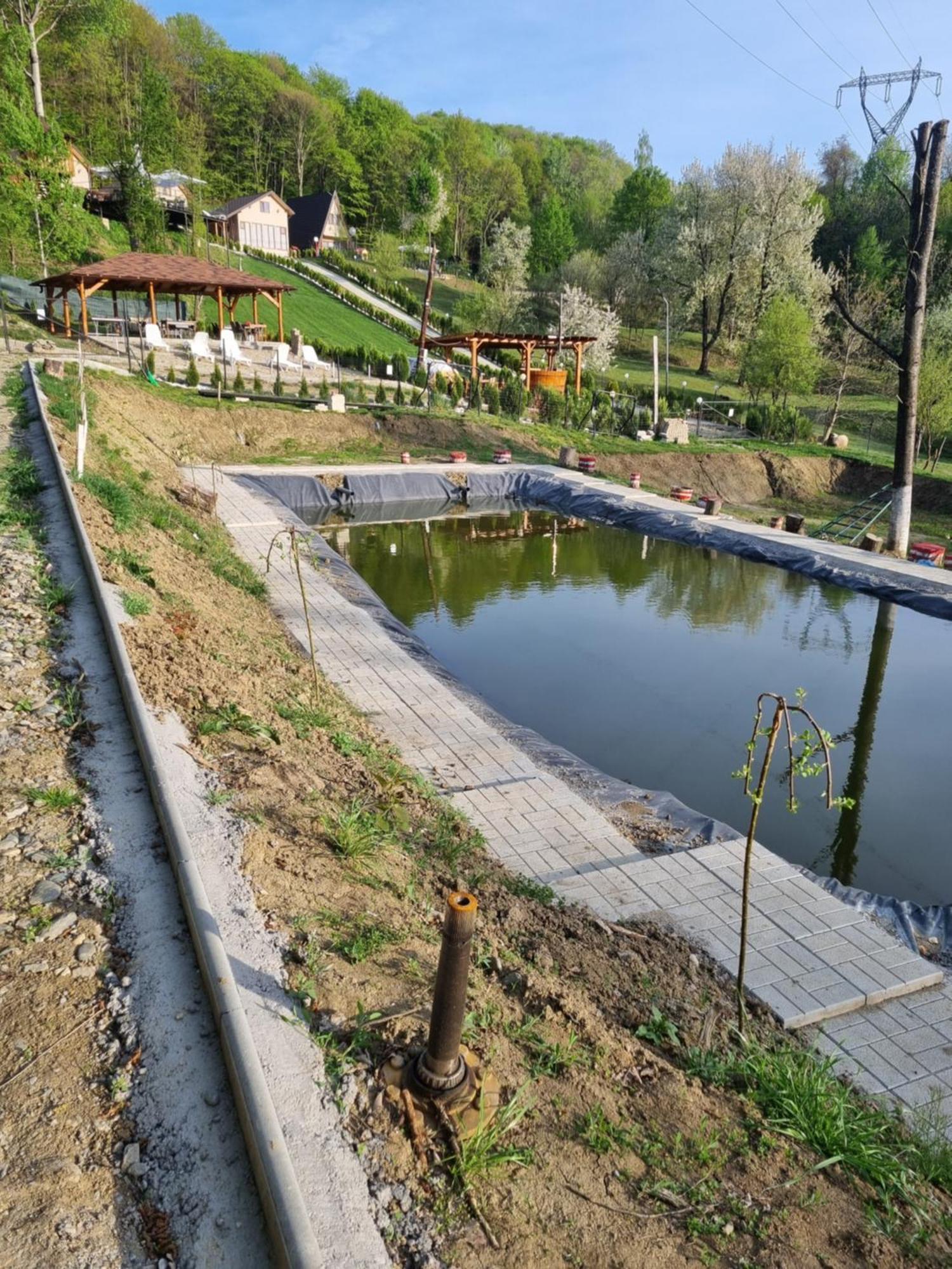 La Maria Si Ioana Apartment Curtea De Arges Luaran gambar